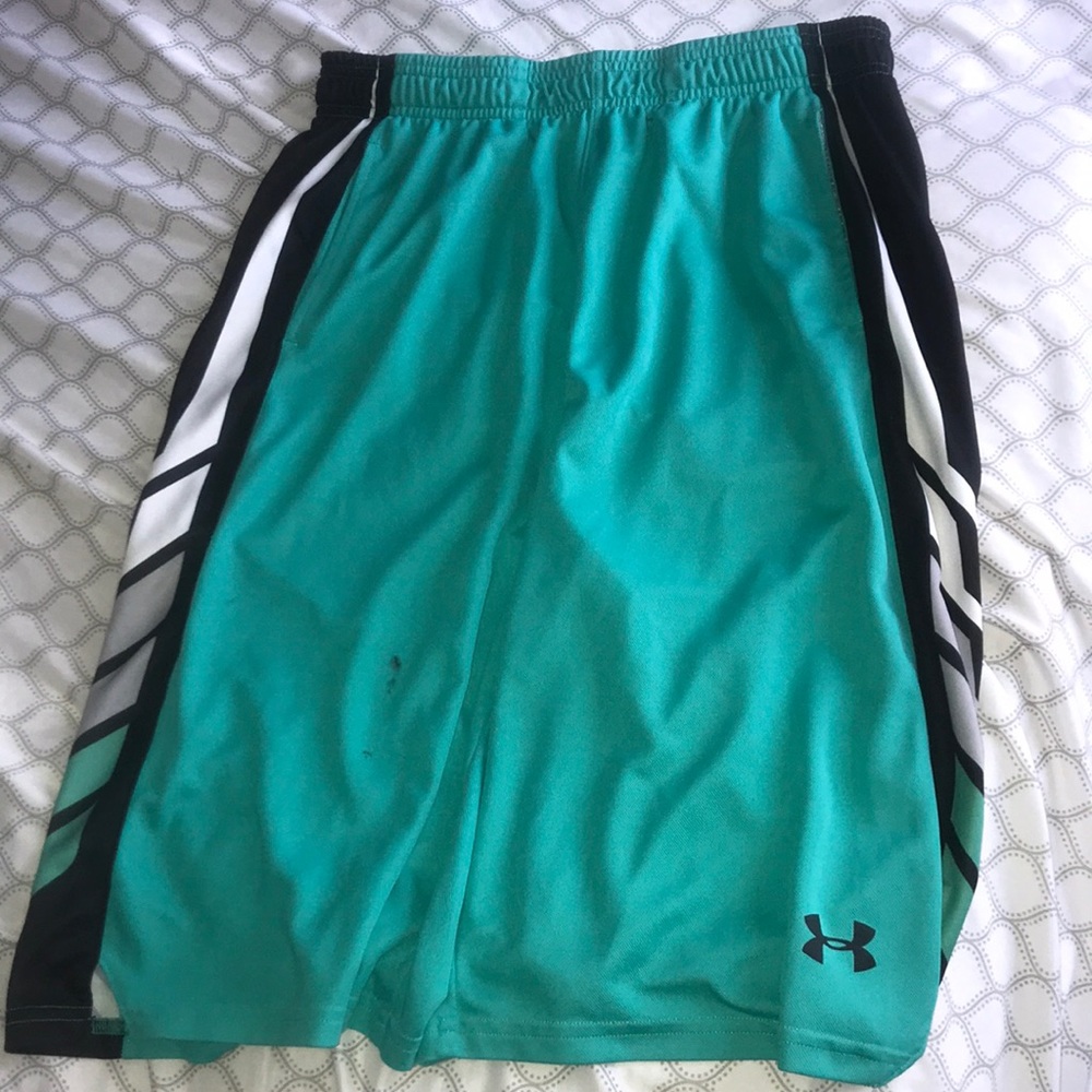 Basketball shorts